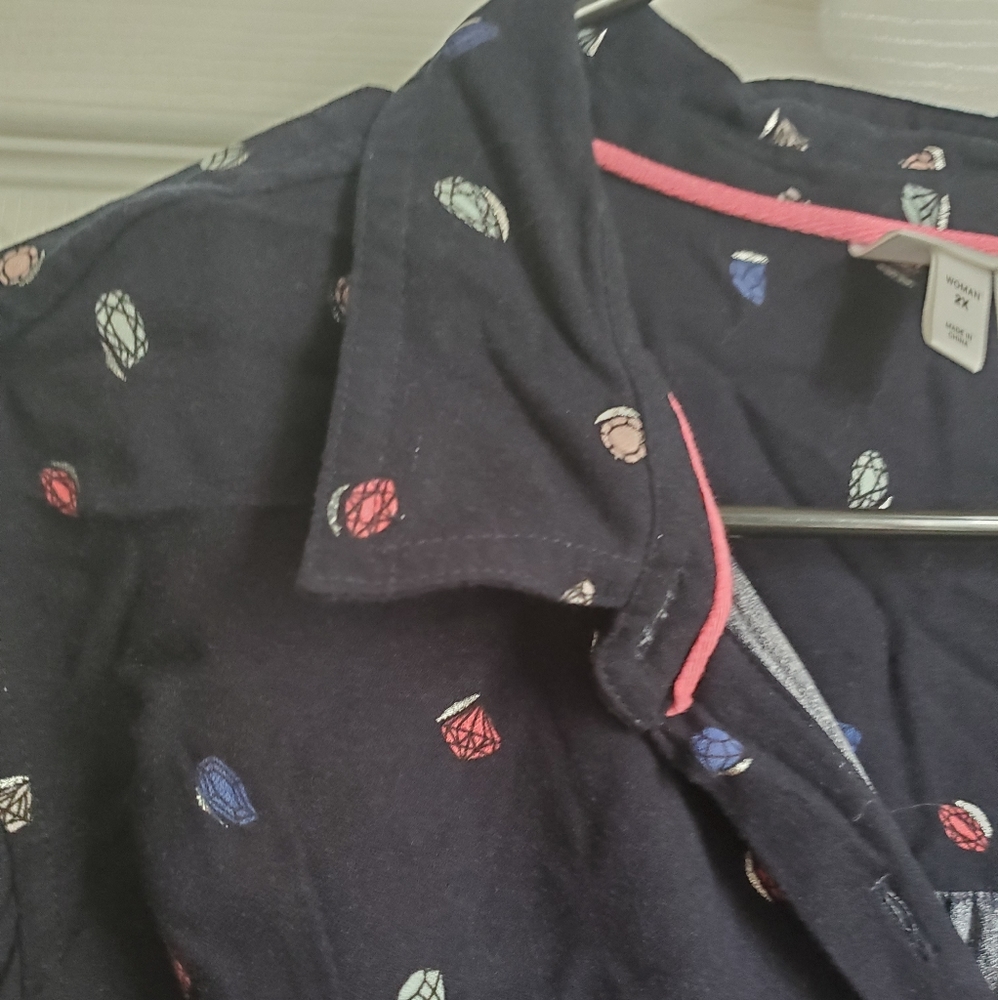 Patterned Navy Blouse - Picture 3 of 6